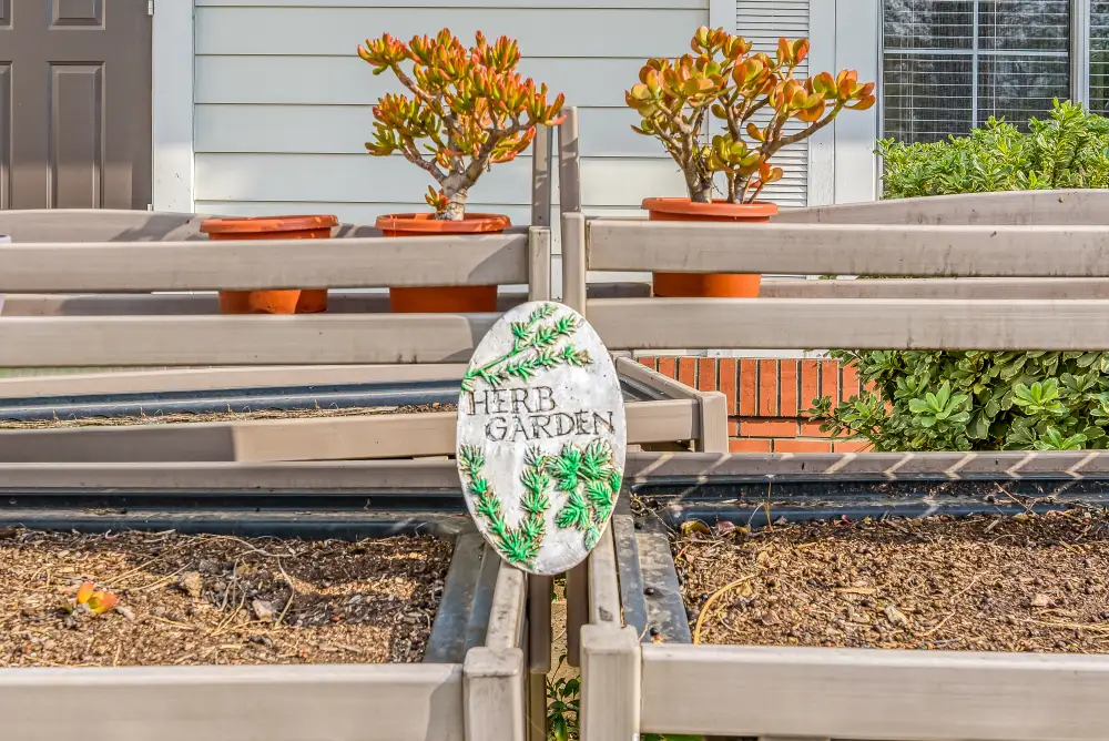 PSLGardensatNorthridgeF-34 Theatre
